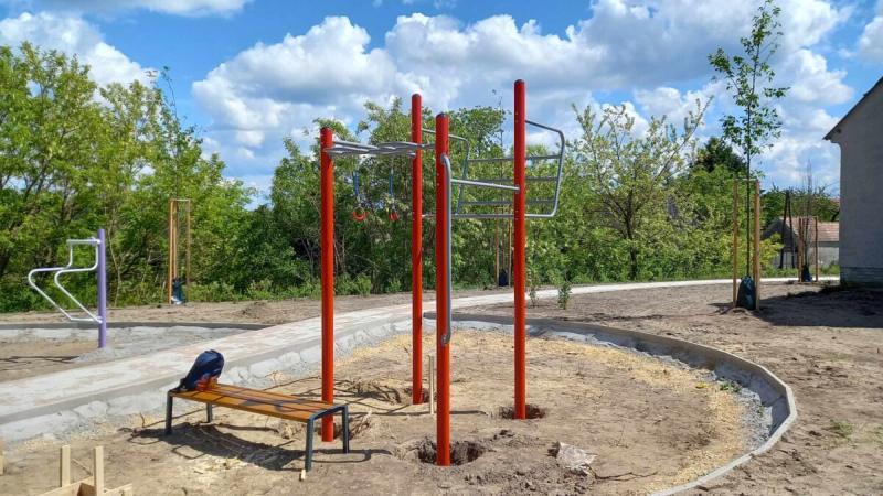 Streetworkout- és fitneszpálya kivitelezés